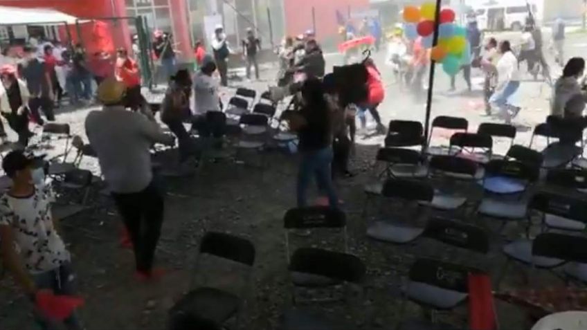 VIDEO: Mitin político en Edomex termina con golpes y empujones