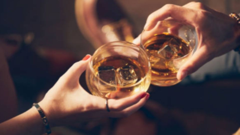 Pierdes la conciencia y hay desinhibición, los efectos del alcohol en tu cerebro. Foto: iStock