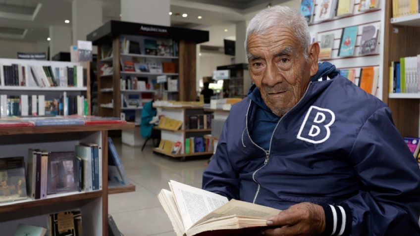 Don Felipe Espinosa terminó la carrera a los 84 años