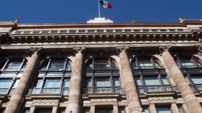 Banxico puede operar con Díaz de León o sin él, asegura AMB