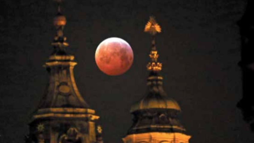 Eclipse de superluna da espectáculo