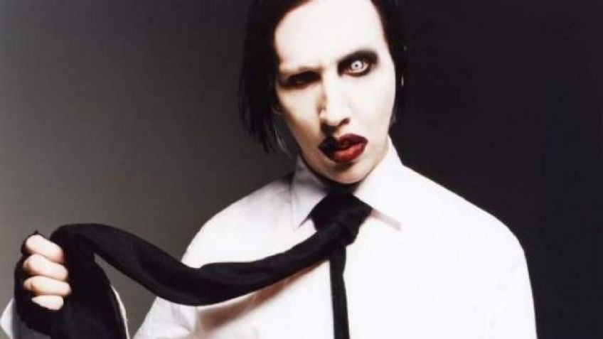 Emiten orden de arresto contra Marilyn Manson por escupir en concierto: VIDEO