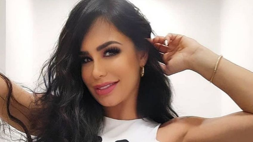 Lis Vega presume piernas de infarto y cinturita en provocativo traje de baño blanco