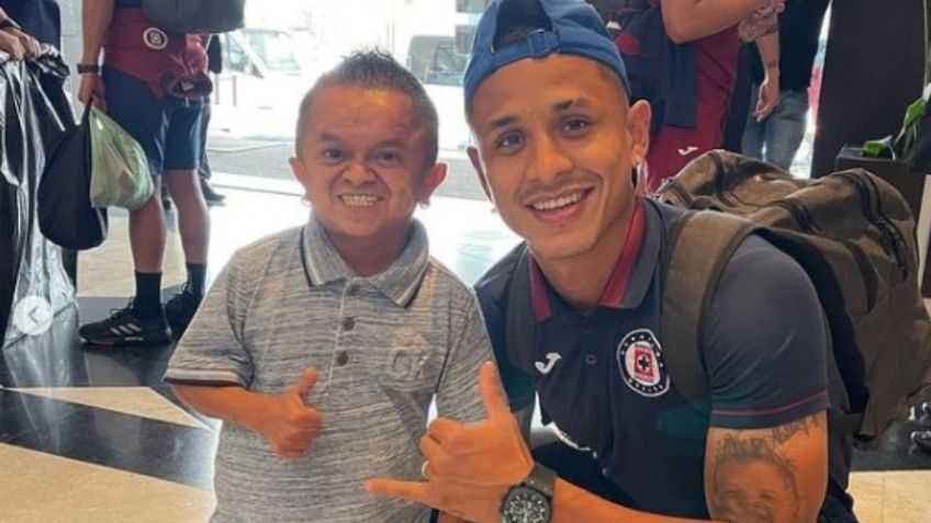 ¡CHÚPALO! Influencer “Jorgito” se reunió con futbolistas del Cruz Azul; les desea suerte: FOTOS