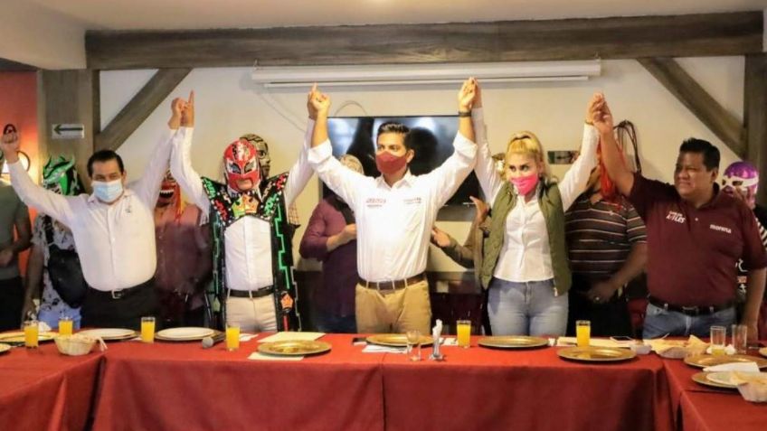 Candidatos de RSP declinan a favor del proyecto de Adolfo Cerqueda en Neza