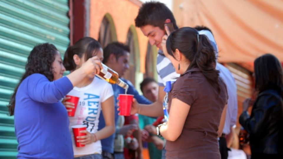 Descubre si tu consumo de alcohol ya es un problema con este test. FOTO: ESPECIAL