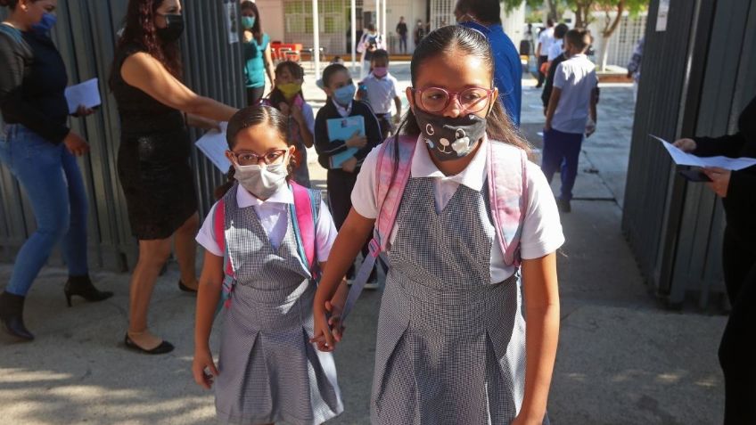 SEP suspende clases presenciales en la CDMX tras regresar a amarillo en el semáforo