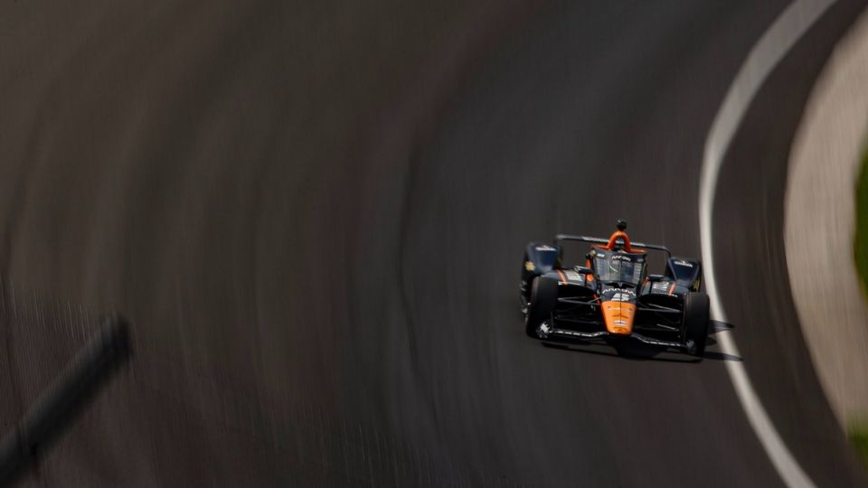 El piloto regimontano es pilioto del equipo Arrow McLaren SP. Foto: Twitter @ArrowMcLarenSP
