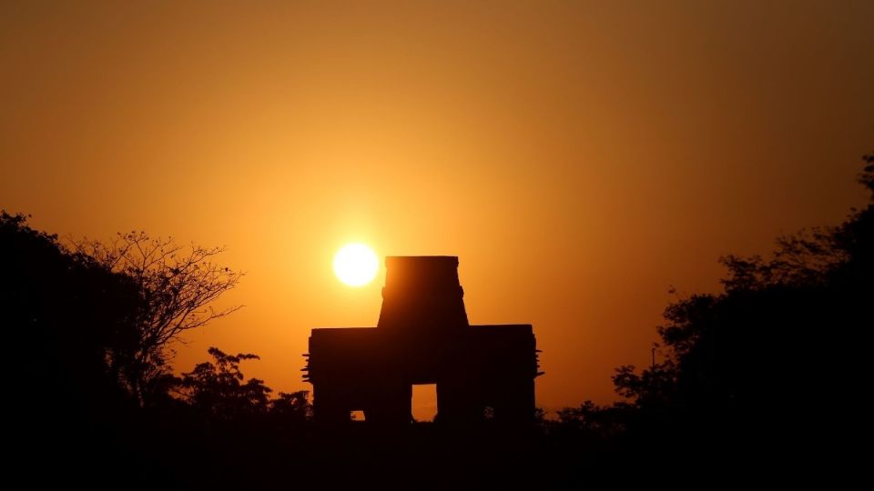 Se conoce con este nombre cada vez en la que el Sol se encuentra en su punto más alejado del Ecuador. Foto: Cuartoscuro