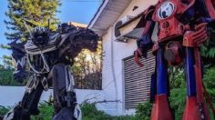 ¡Como en las películas! TRANSFORMERS vigilan jardín de una residencia en Argentina: FOTOS