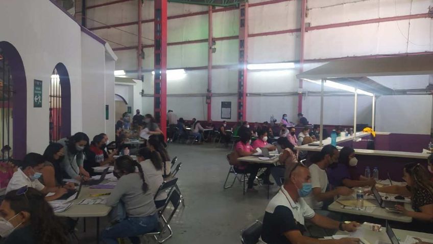 Querétaro quiere copiar sistema de vacunación a docentes que aplica Jalisco