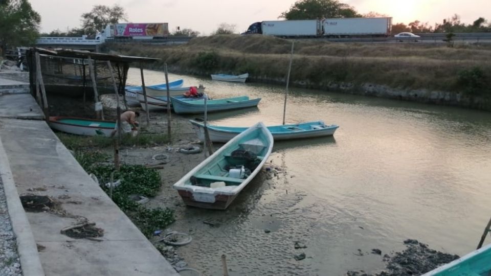 La disminución en los niveles hídricos complica actividades, como la pesca, en el sur de la entidad fronteriza. Foto: Especial