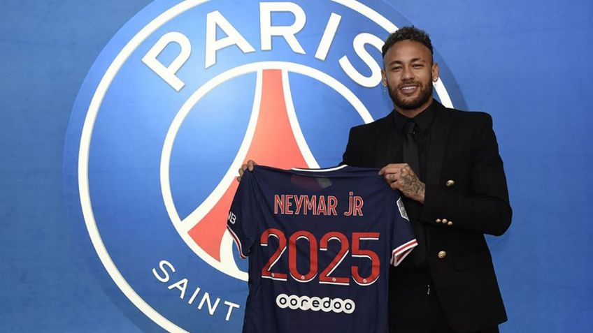 Neymar se queda en París; renueva con el PSG hasta 2025