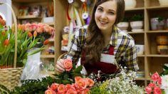 ¿Quieres regalar flores? Te decimos qué significa cada COLOR en las ROSAS