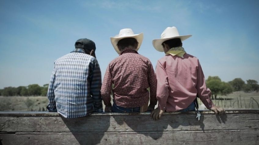 Retratan vida de vaqueros en el documental 'Temporada de Campo'