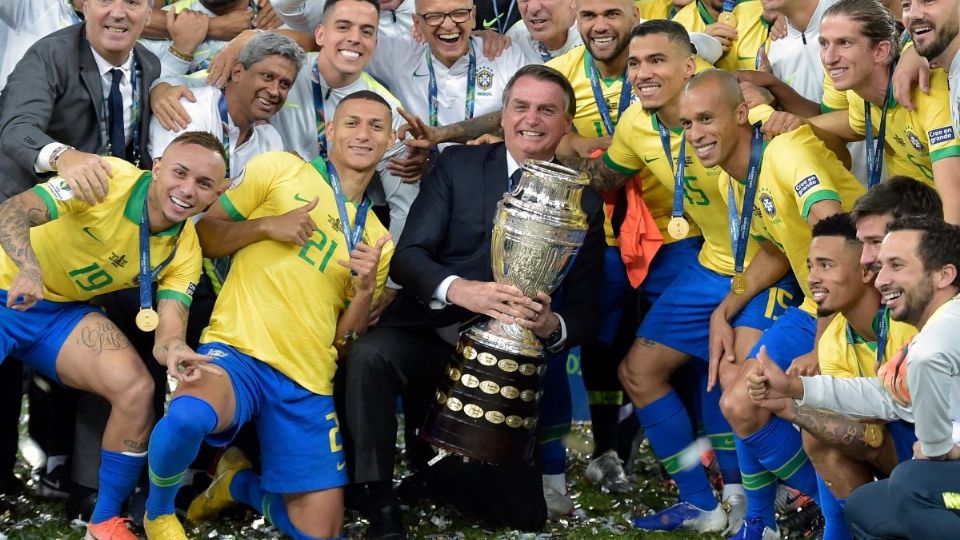 El presidente Jair Bolsonaro siempre estuvo interesado en que Brasil fuera sede del torneo. Foto: Archivo | AFP