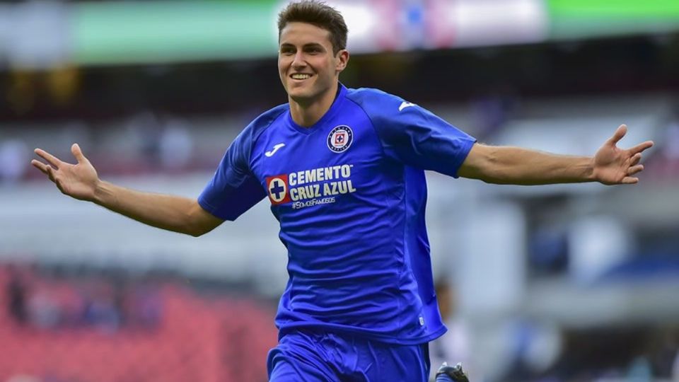 El delantero de Cruz Azul se une a la Selección Olímpica. Foto: Especial.