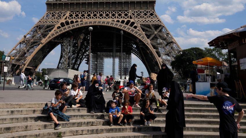 Francia reabre fronteras al turismo; esta es la vacuna que debes tener