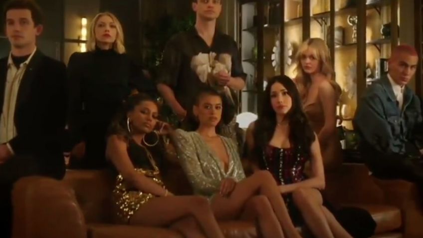 Critican nueva versión de ‘Gossip Girl’ por tener escenas muy subidas de tono