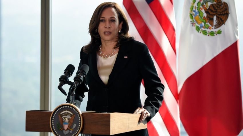 Kamala Harris pide a AMLO que deje “trabajar” a ONGs y a la prensa