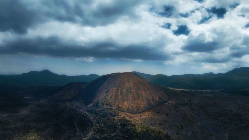 ¿Qué hacer en Parangaricutiro, Michoacán, la ciudad hundida en lava petrificada?