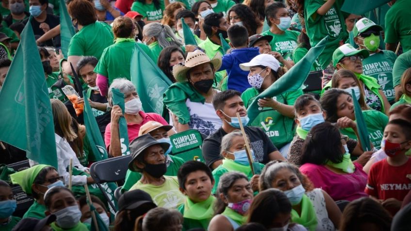 Corcholatas de Morena van a las reuniones plenarias de PT y PVEM