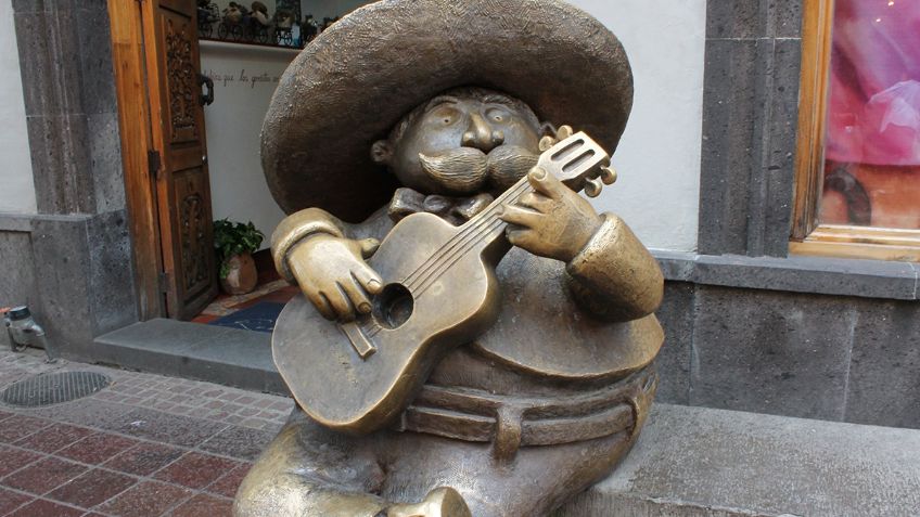 ¿De paseo por Tlaquepaque, Jalisco?  tómate una foto con "Los gorditos"; te contamos sobre las obras del  Pueblo Mágico