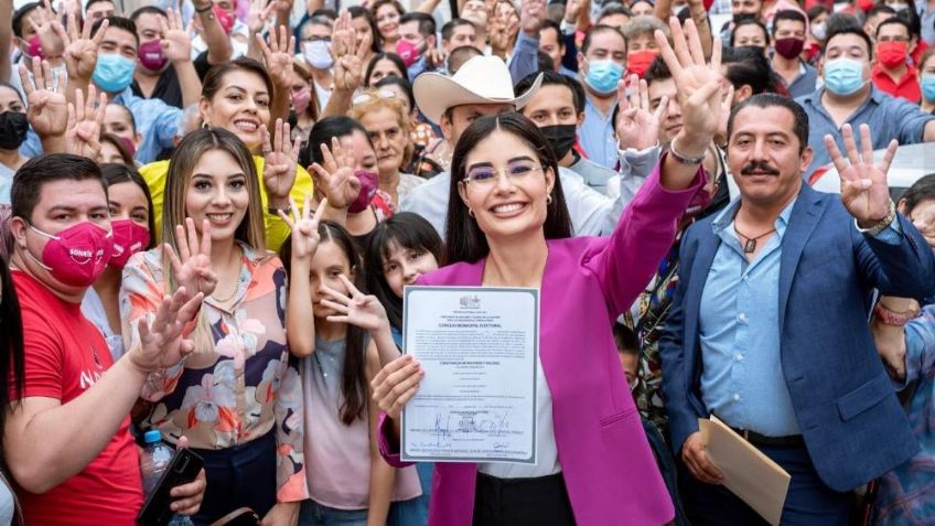 Geraldine Ponce recibe su constancia de mayoría en Nayarit