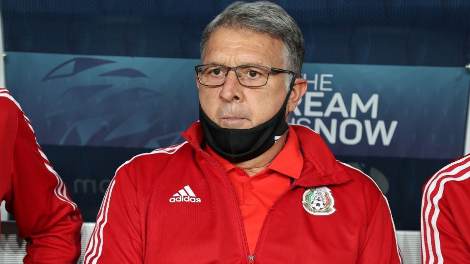 El estratega tricolor dejó a Jaime Lozano el nombre de los tres refuerzos del equipo Foto: Mexsport