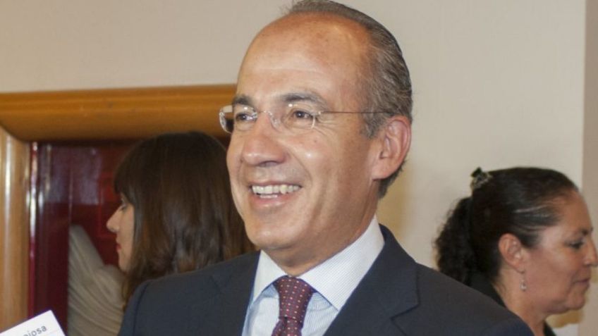 "Ya recuperado del Covid": Felipe Calderón reaparece a lado de su familia