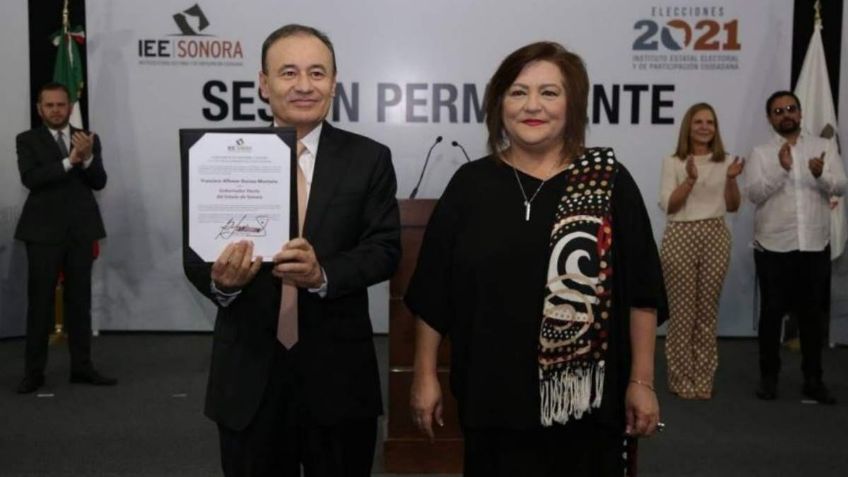 Entrega el IEES constancia como gobernador electo a Alfonso Durazo