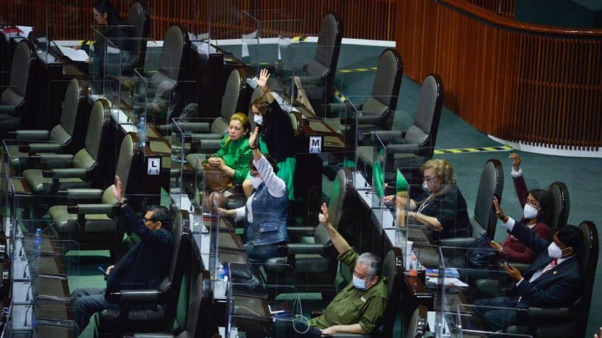 Diputados que perdieron reelección seguirán cobrando más de 152 mil pesos