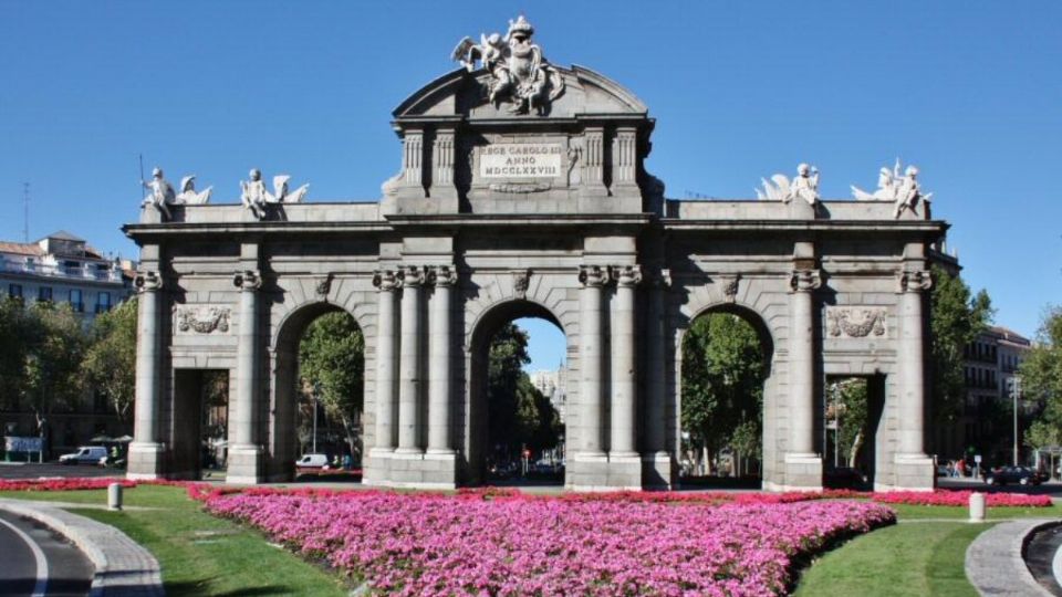 Este monumento es uno de los tres más importantes de Madrid. Foto: Especial