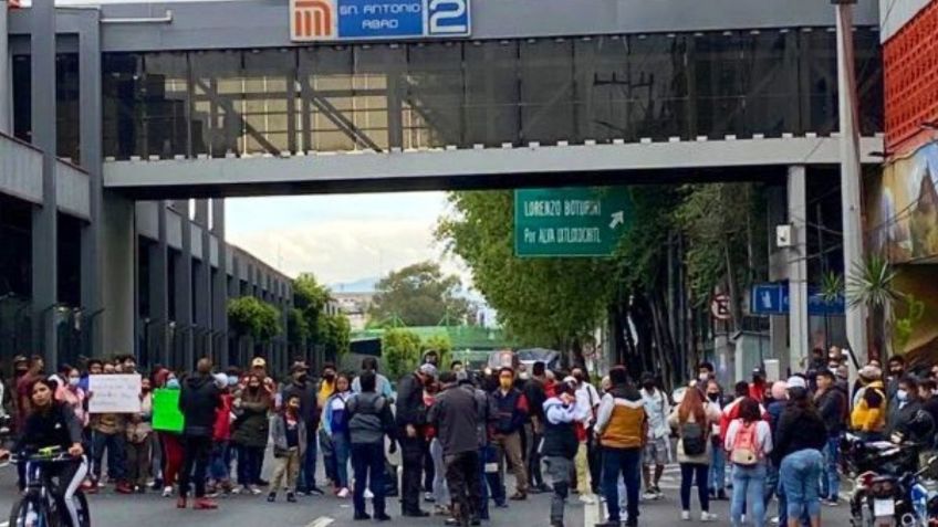 Comerciantes del Barrio Chino bloquean Calzada de Tlalpan: Estas son las alternativas viales