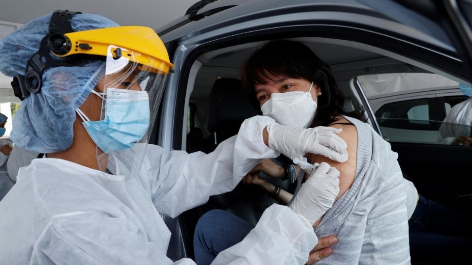 La campaña comenzará luego de la aprobación de la vacuna por parte de la comisión de vacunas del Ministerio de Salud Pública. FOTO: EFE