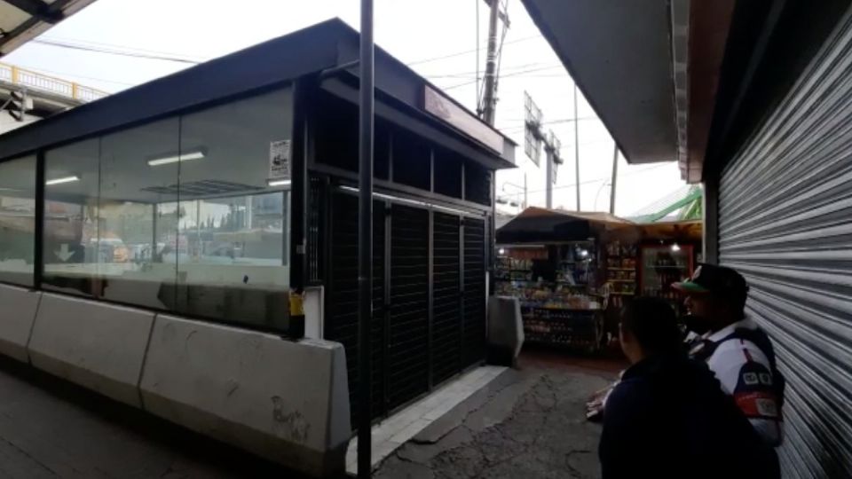 Por seguridad de los usuarios, las autoridades cerraron el ingreso a la estación del Metro Bulevar Puerto Aéreo. Foto: Alan Rodríguez