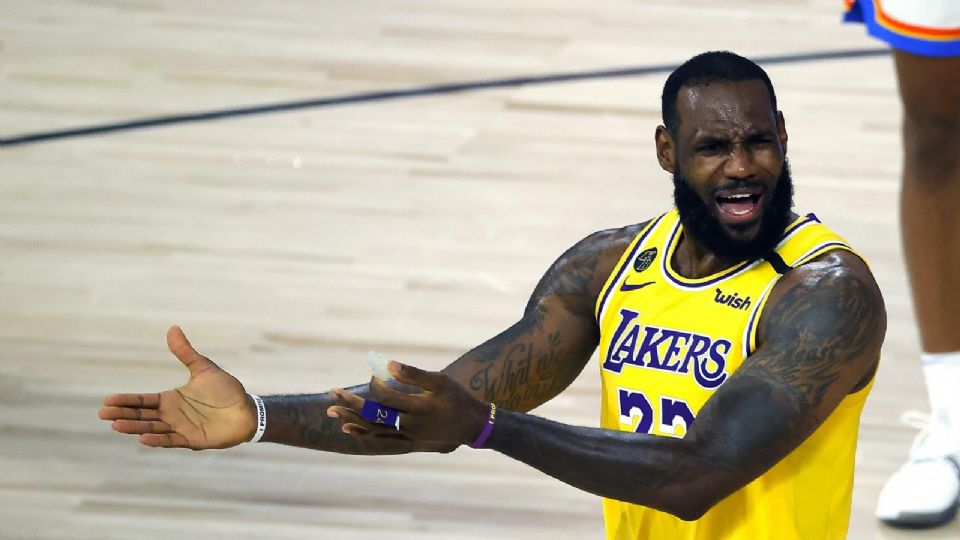 El aficionado ganó 16 mil dólares por la aplastante derrota de Lakers 
FOTO: Twitter