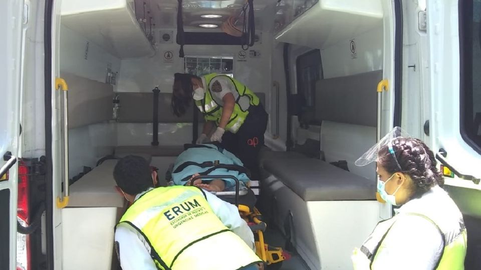 Lla ambulancia del ERUM arribó sin contratiempos al Hospital Infantil de México Federico Gómez Foto: Especial