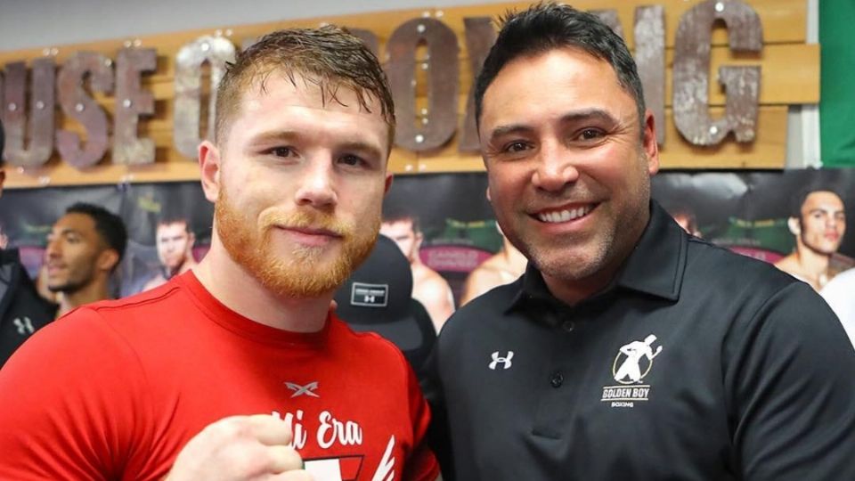 De la Hoya asegura que Canelo no llena los zapatos de Chávez