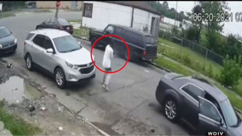 Hombre dispara a quemarropa contra niño de 11 años y su padre en Detroit: VIDEO FUERTE