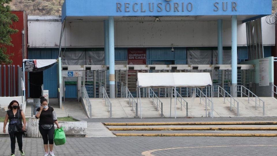 En el Reclusorio Preventivo Varonil Sur hay 13 salas de telepresencia. Foto: Cuartoscuro