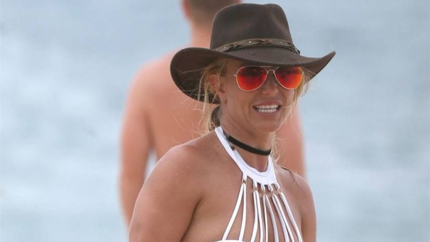 Britney Spears se RELAJA en Hawái después de la AUDIENCIA virtual por su tutela | FOTO