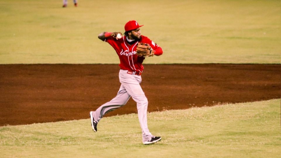 La novena jarocha cae 2-4 en el primero de la serie Foto: Especial