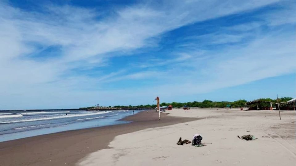 Habrá recorridos de vigilancia y prevención para evitar que turistas entren al mar Foto: Especial