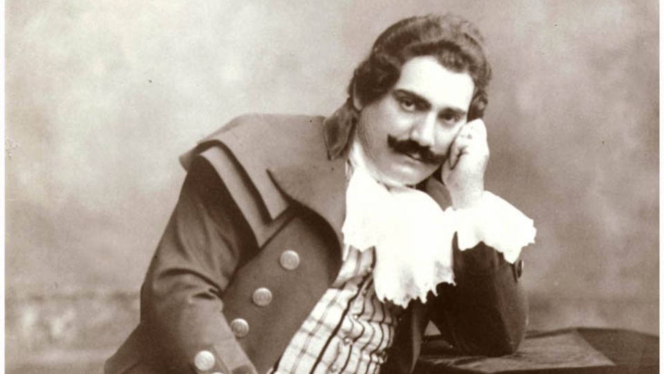 TENOR. Enrico Caruso en el papel de M. Caravadossi, en Tosca de G. Puccini. Foto: Aimpé Dupont. Wikimedia Commons