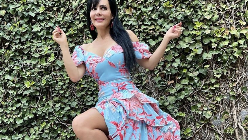 Maribel Guardia deslumbra con vestido floral que deja ver sus torneadas piernas