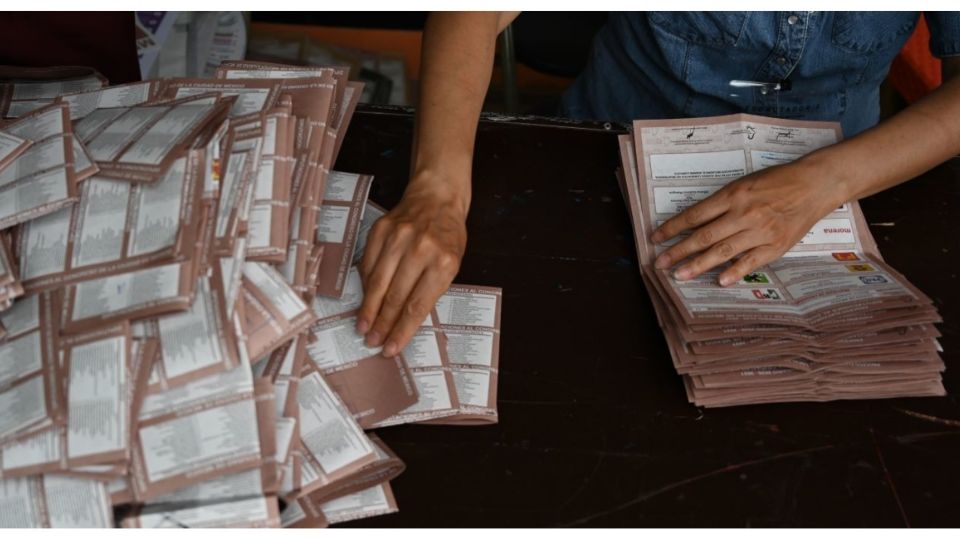 El 79% de las personas que acudieron a votar se consideran de clase media, de acuerdo con los datos obtenidos por Parametría (Foto: Cuartoscuro)