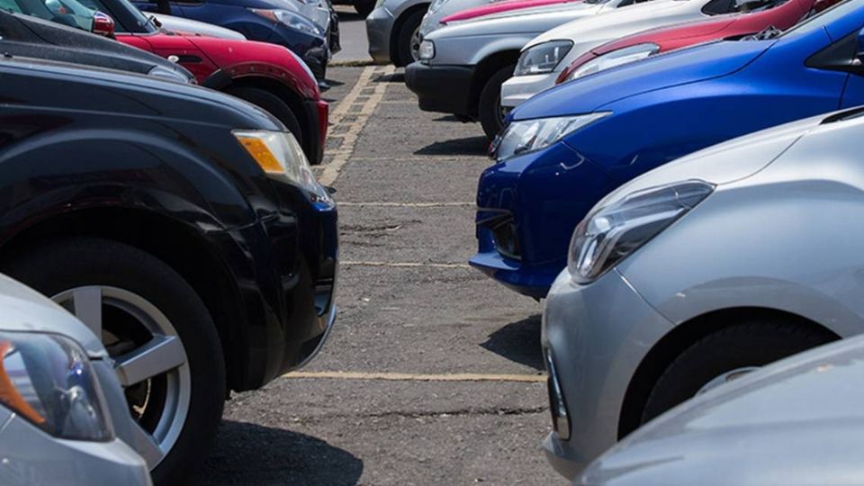 Estos son los autos que más pierden su valor tras la salida de su agencia. Foto: Cuartoscuro