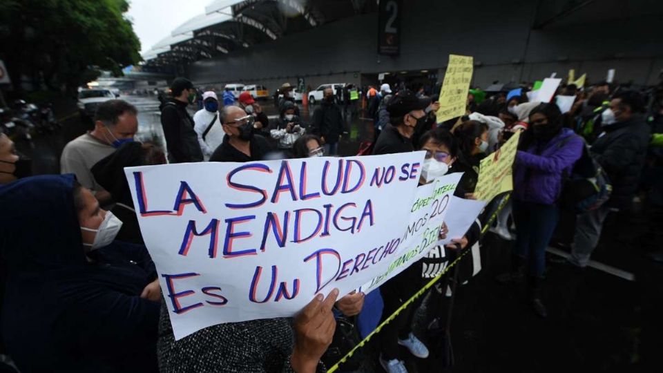 Padres de niños con cáncer. Leslie Pérez @hoysololeslie