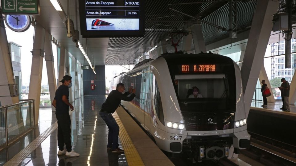 El proyecto cuenta con 18 estaciones y tiene una longitud de 21.45 km. Foto: CUARTOSCURO